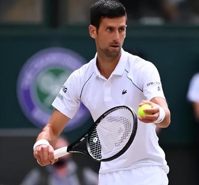 随着时间的 随着时间的